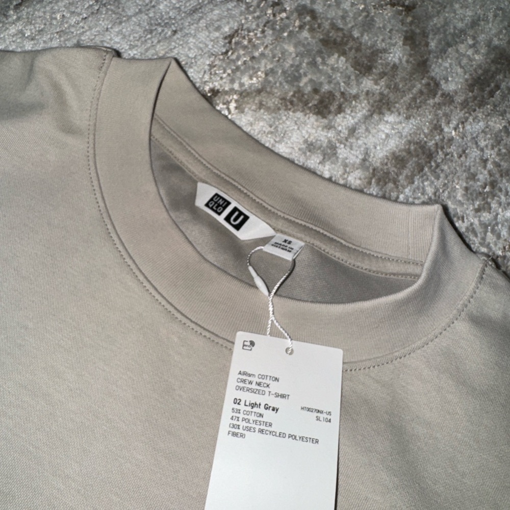 Uniqlo Men’s Tee